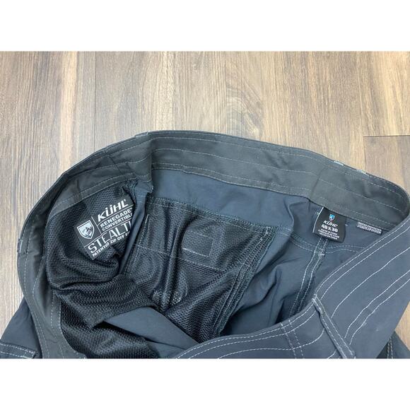 Men Kuhl Renegade Stealth Convertible hiking outdoor performance pants, 40x30 - Picture 5 of 6